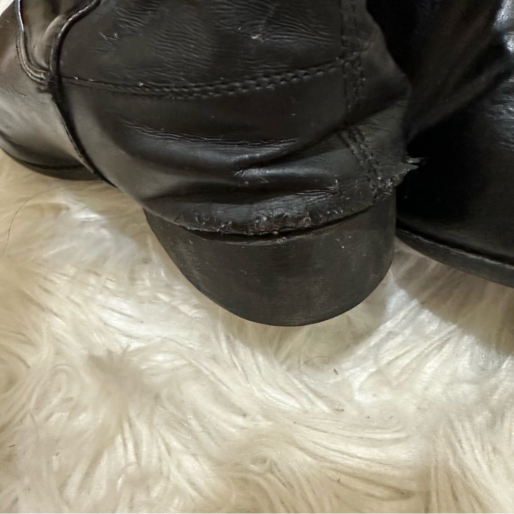 Black Boots - Picture 5 of 5